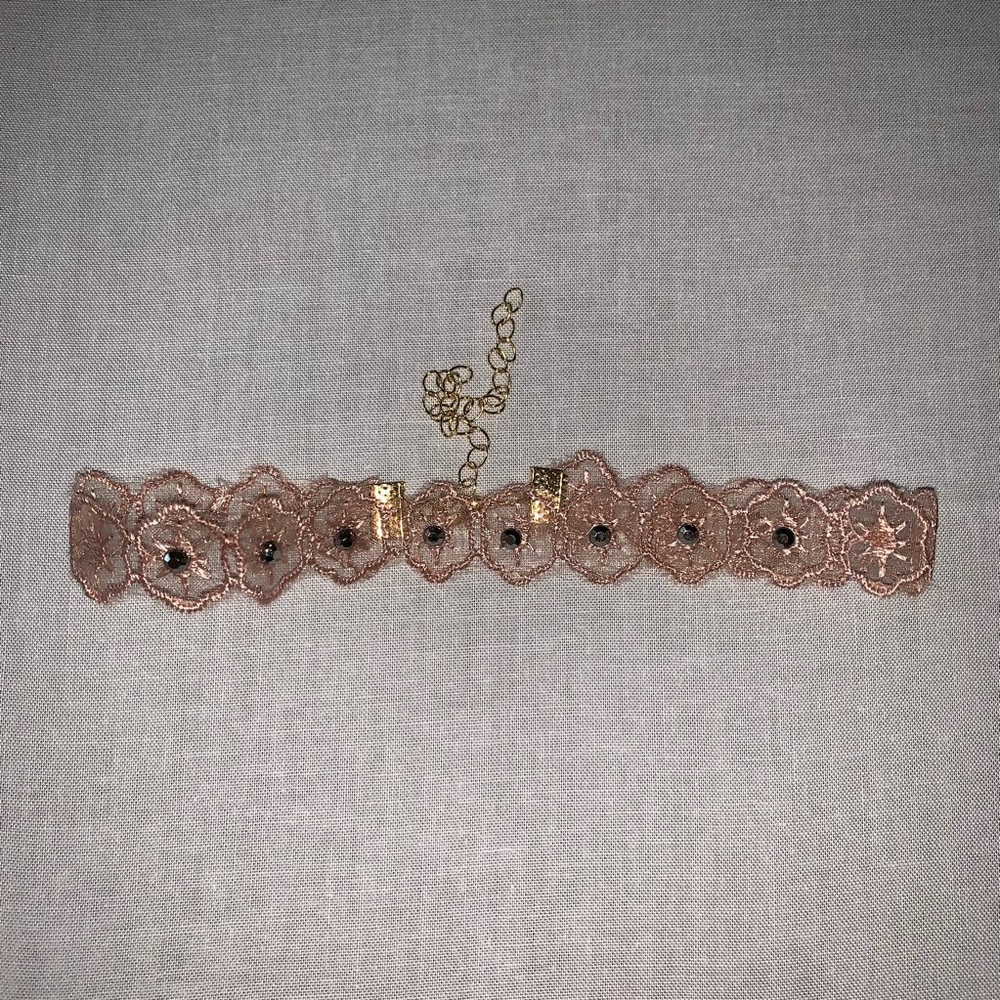 Peach choker necklace